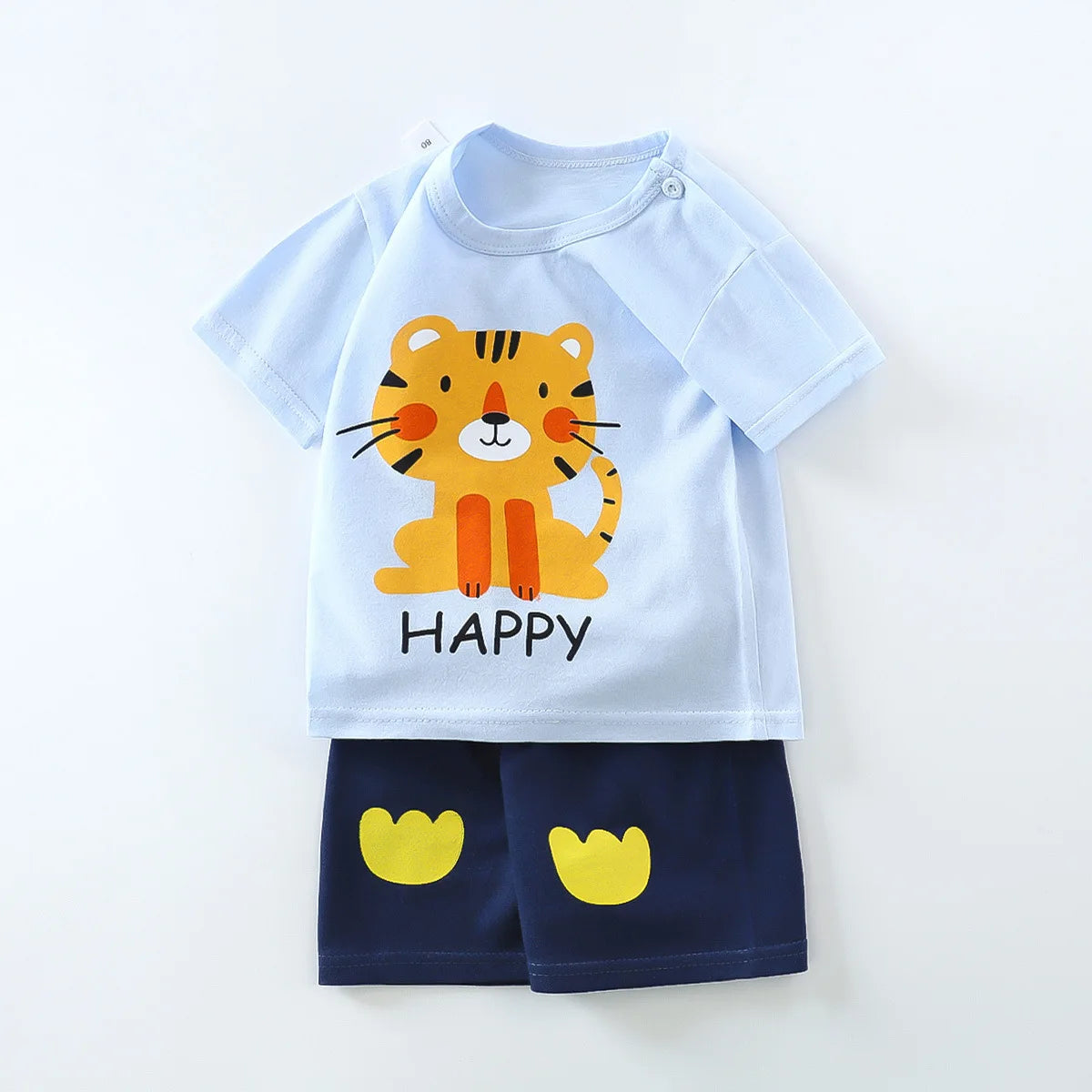 BrightBuds Summer Set | 

Soft cotton two-piece with playful cartoon print. Perfect for sunny adventures.